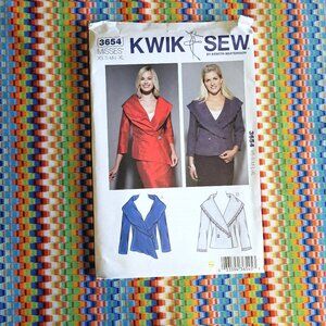 UNCUT Sewing Pattern Kwik Sew 3654 Size XS-S-M-L-XL